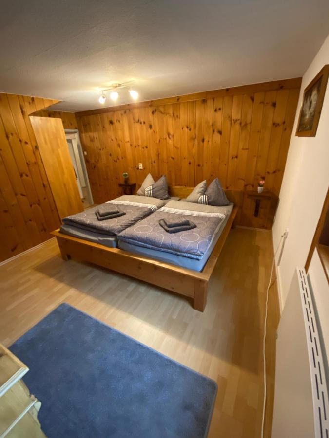 Ferienhaus Zum Ulfenbachtal วาลด์-มิเคลบาค ภายนอก รูปภาพ